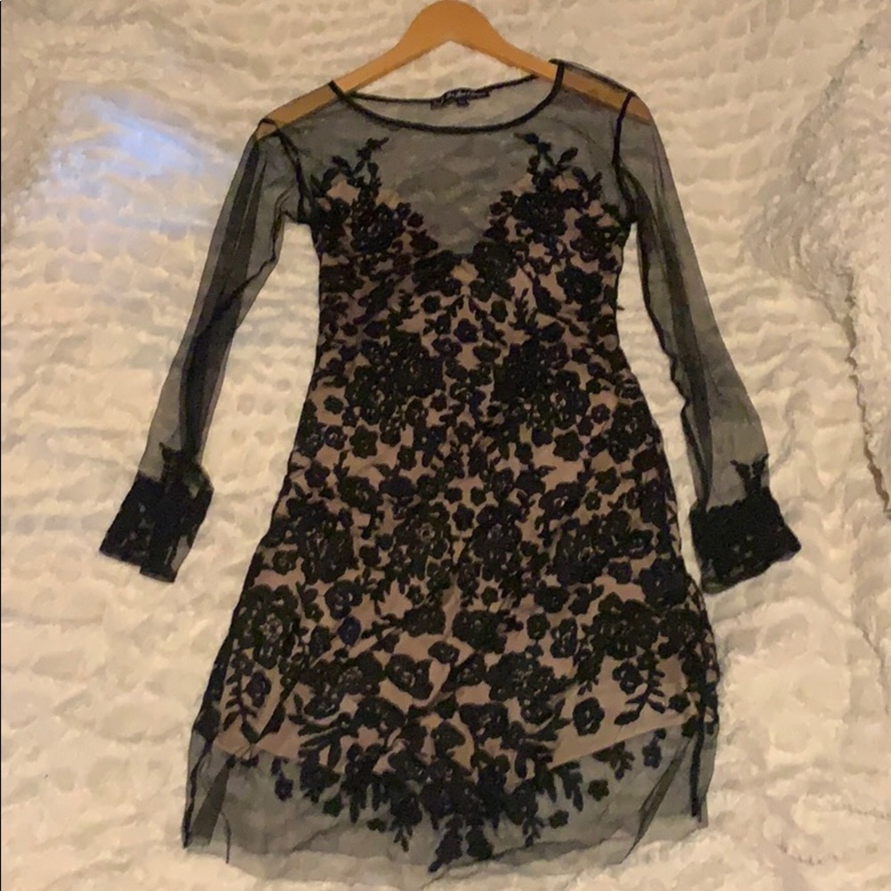 For the Love of Lemons Lace Dress size L